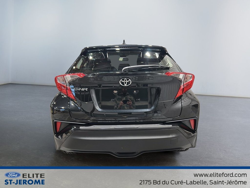 2021 Toyota CHR XLE in Charlemagne, Quebec - 3 - w1024h768px