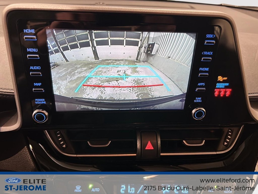2021 Toyota CHR XLE in Charlemagne, Quebec - 25 - w1024h768px
