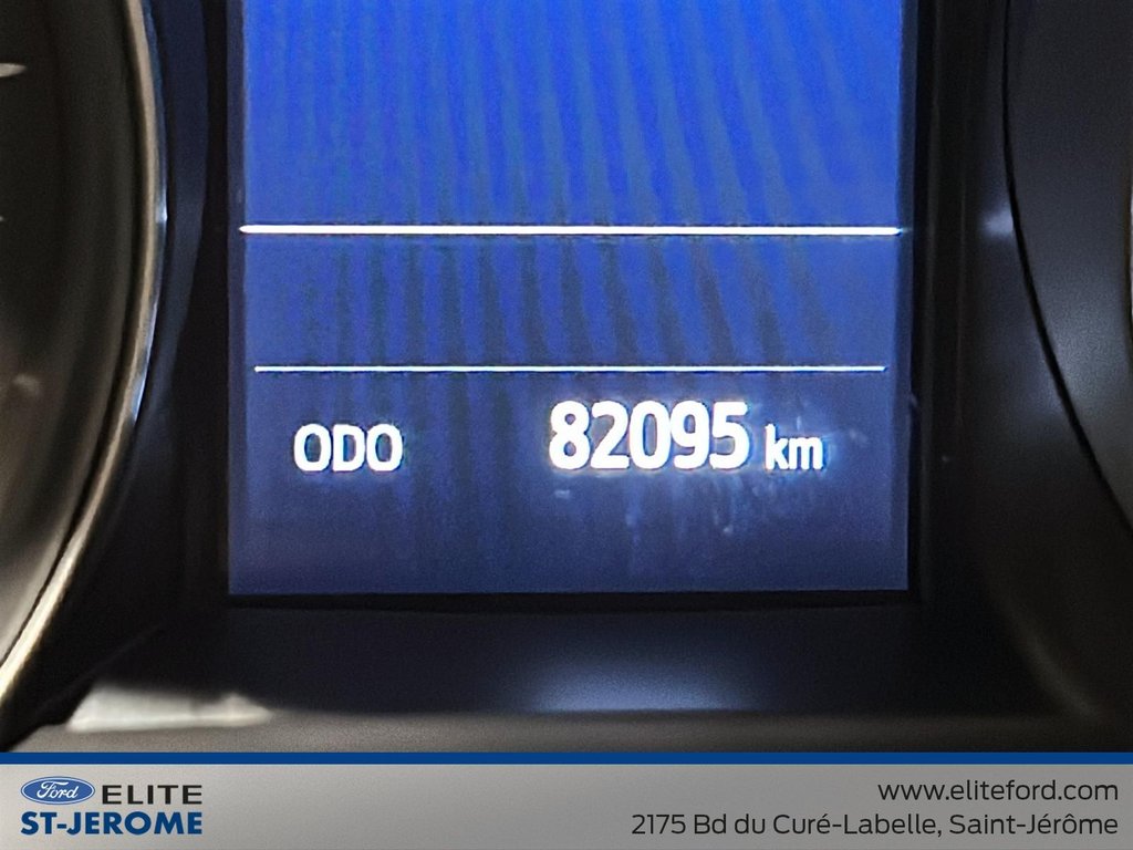 2021 Toyota CHR XLE in Charlemagne, Quebec - 21 - w1024h768px