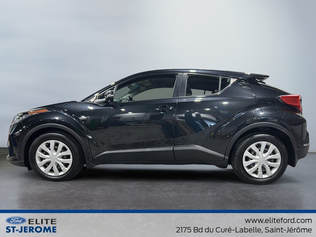 2021 Toyota CHR XLE in Charlemagne, Quebec - 7 - w1024h768px