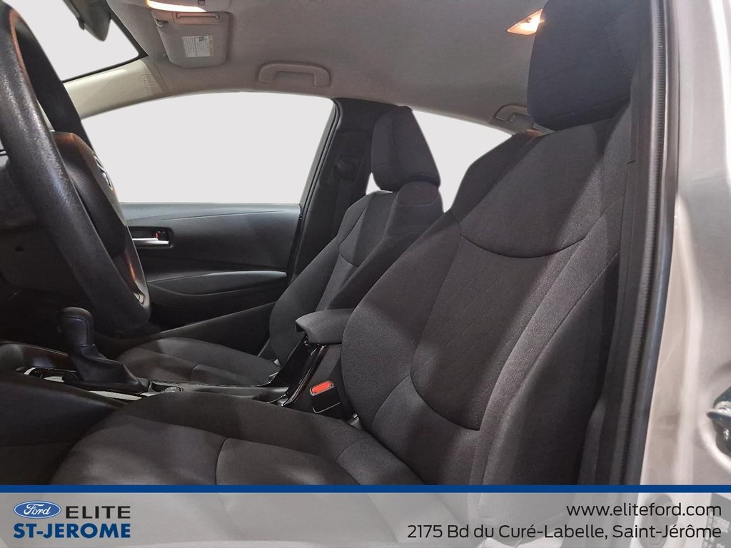 2020 Toyota Corolla LE in Saint-Jérôme, Quebec - 14 - w1024h768px