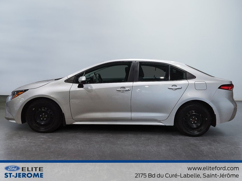 2020 Toyota Corolla LE in Saint-Jérôme, Quebec - 9 - w1024h768px