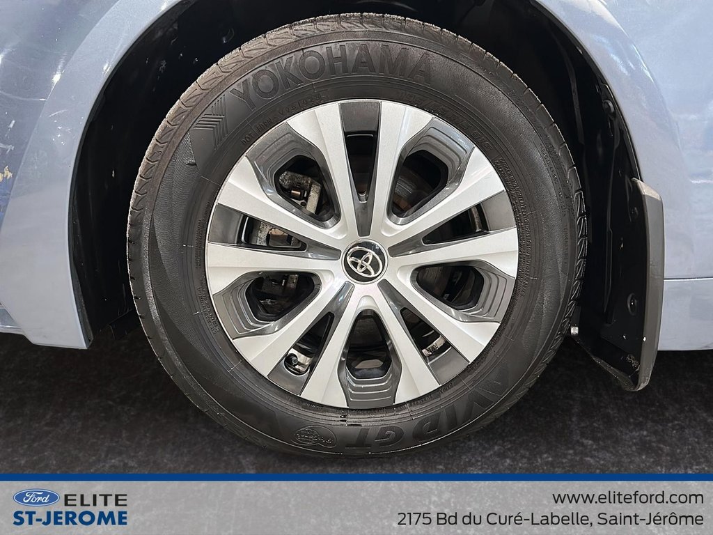 2023 Toyota Corolla Hybrid LE in Charlemagne, Quebec - 12 - w1024h768px