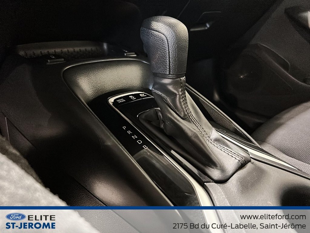 2024 Toyota Corolla Hybrid LE in Charlemagne, Quebec - 22 - w1024h768px