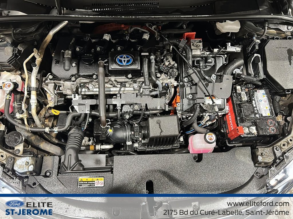2024 Toyota Corolla Hybrid LE in Charlemagne, Quebec - 15 - w1024h768px