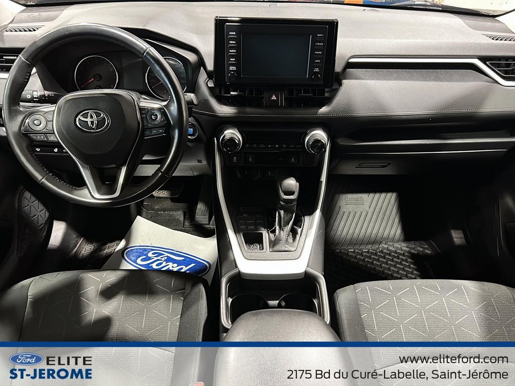2020 Toyota RAV4 XLE,AWD in Charlemagne, Quebec - 17 - w1024h768px