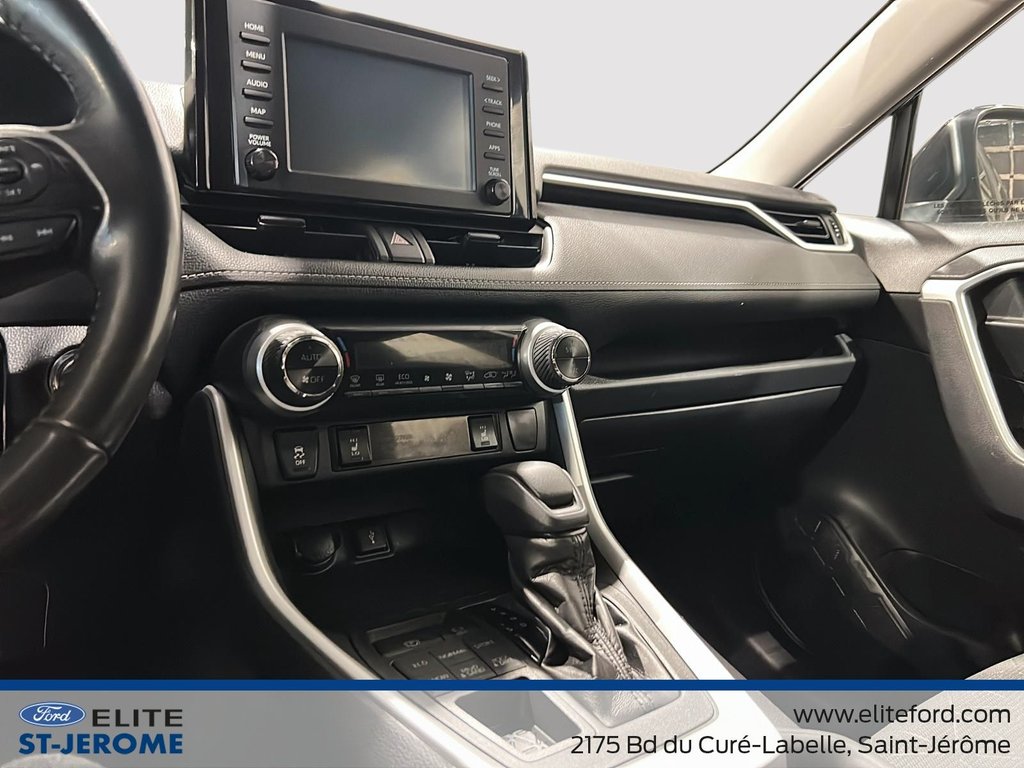 2020 Toyota RAV4 XLE,AWD in Charlemagne, Quebec - 21 - w1024h768px