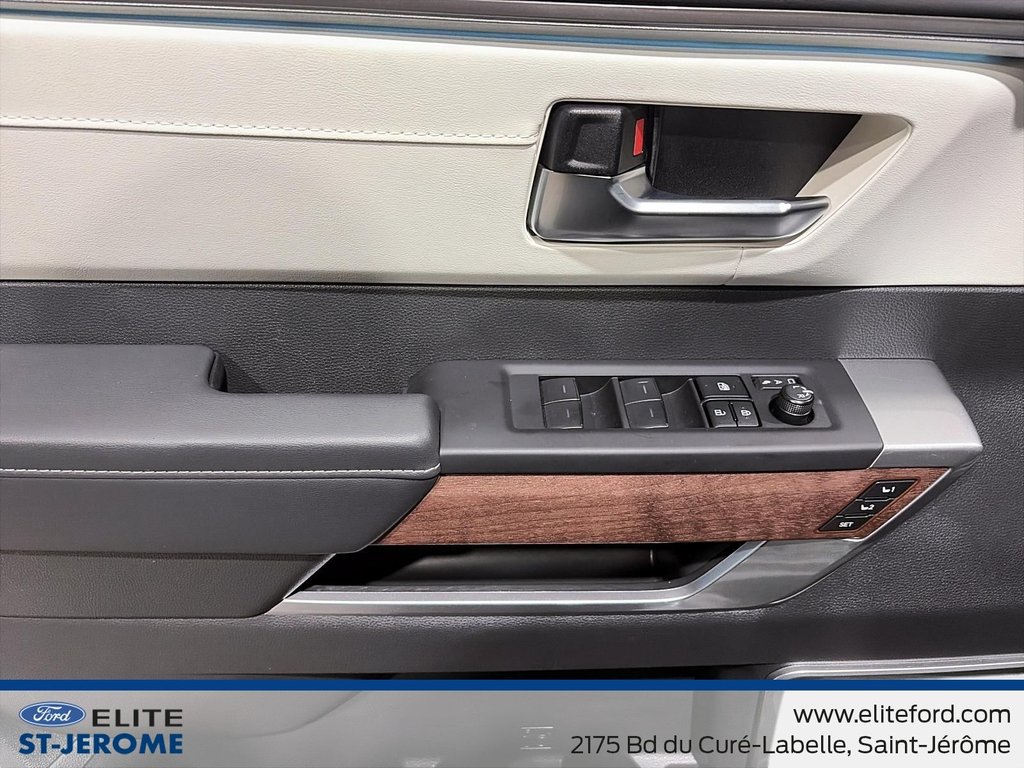 Toyota Tundra Capstone Hybrid 2025 à Charlemagne, Québec - 21 - w1024h768px