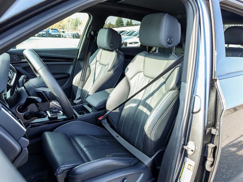 2022 Audi Q5 45 2.0T Progressiv quattro 7sp S Tronic in Ajax, Ontario at Lakeridge Auto Gallery - 12 - w1024h768px