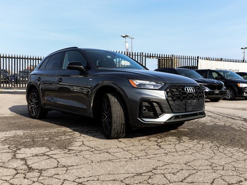 2022 Audi Q5 45 2.0T Progressiv quattro 7sp S Tronic in Ajax, Ontario at Lakeridge Auto Gallery - 16 - w1024h768px