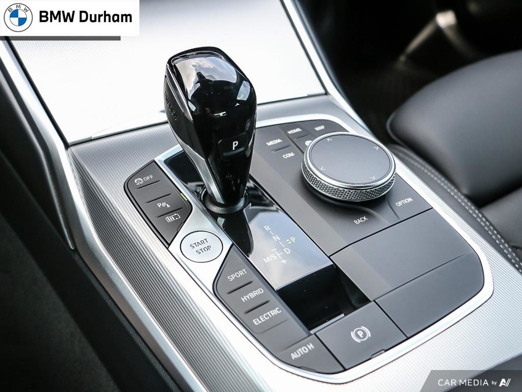 2022 BMW 330e XDrive Sedan in Ajax, Ontario at Lakeridge Auto Gallery - 19 - w1024h768px