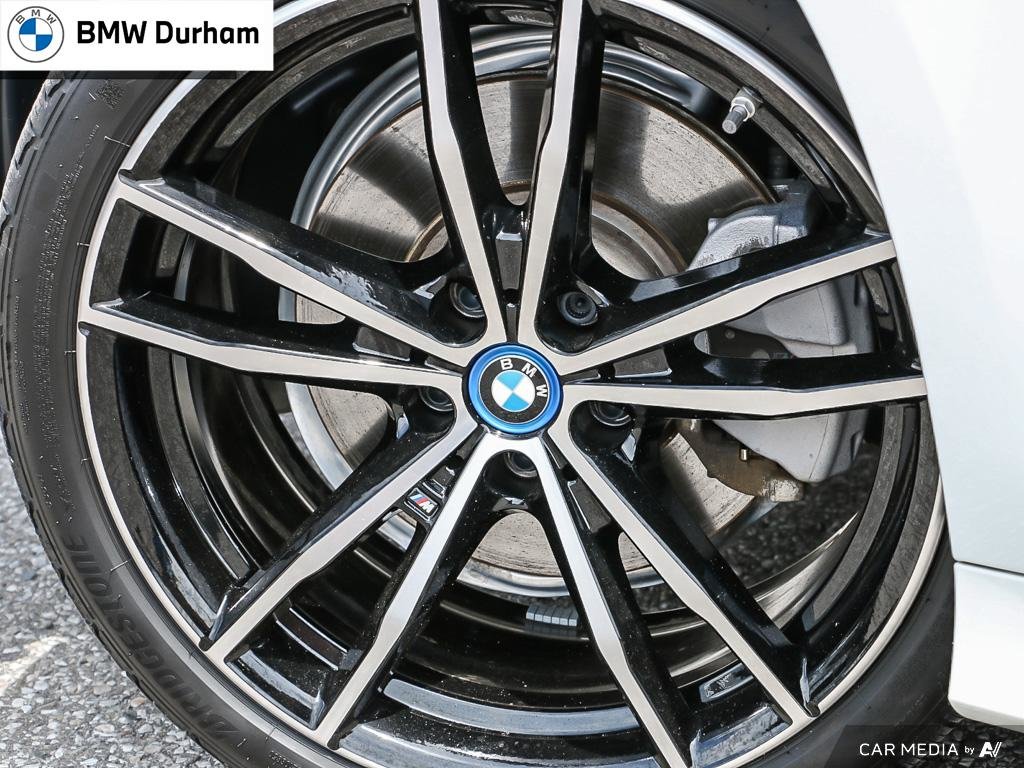 2022 BMW 330e XDrive Sedan in Ajax, Ontario at Lakeridge Auto Gallery - 17 - w1024h768px
