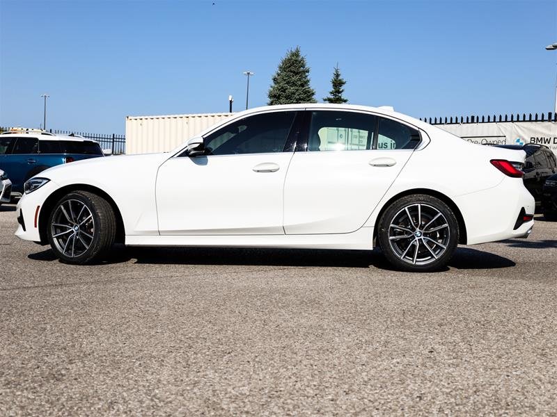 2020 BMW 330i XDrive Sedan (5R79) in Ajax, Ontario at Lakeridge Auto Gallery - 18 - w1024h768px