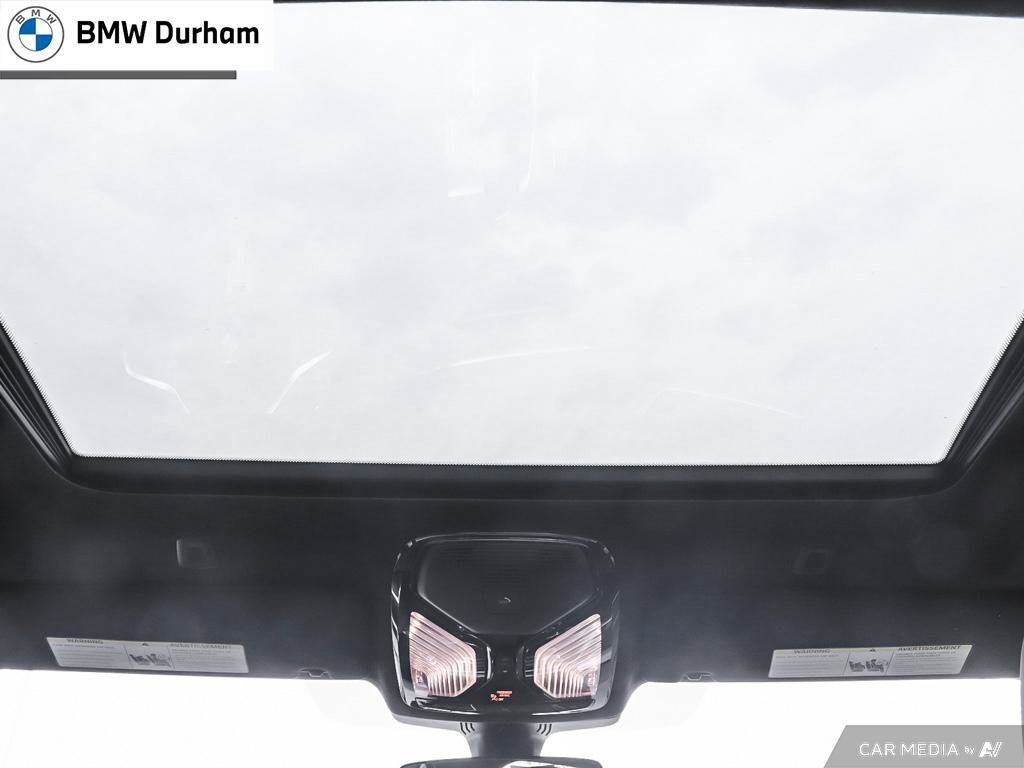 2022 BMW 540i XDrive Sedan in Ajax, Ontario at Lakeridge Auto Gallery - 26 - w1024h768px