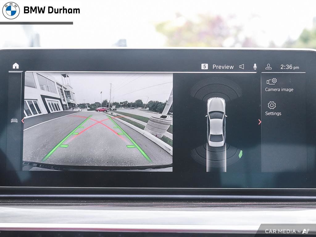 2022 BMW 540i XDrive Sedan in Ajax, Ontario at Lakeridge Auto Gallery - 27 - w1024h768px