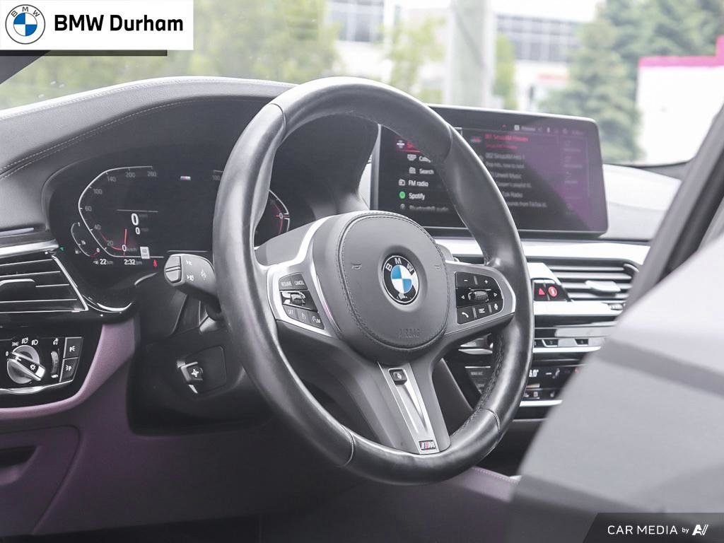 2022 BMW 540i XDrive Sedan in Ajax, Ontario at Lakeridge Auto Gallery - 13 - w1024h768px