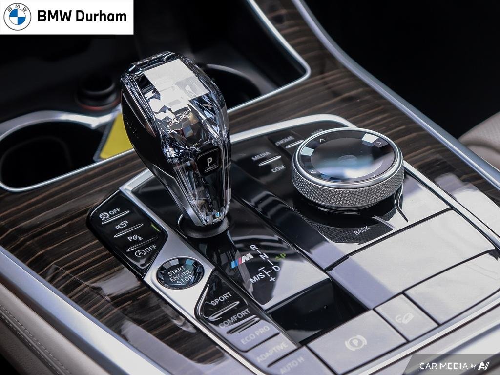2021 BMW X5 M50i in Ajax, Ontario at Lakeridge Auto Gallery - 19 - w1024h768px