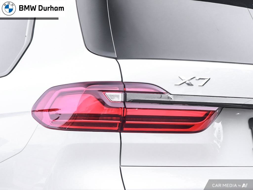 2022 BMW X7 XDrive40i in Ajax, Ontario at Lakeridge Auto Gallery - 12 - w1024h768px
