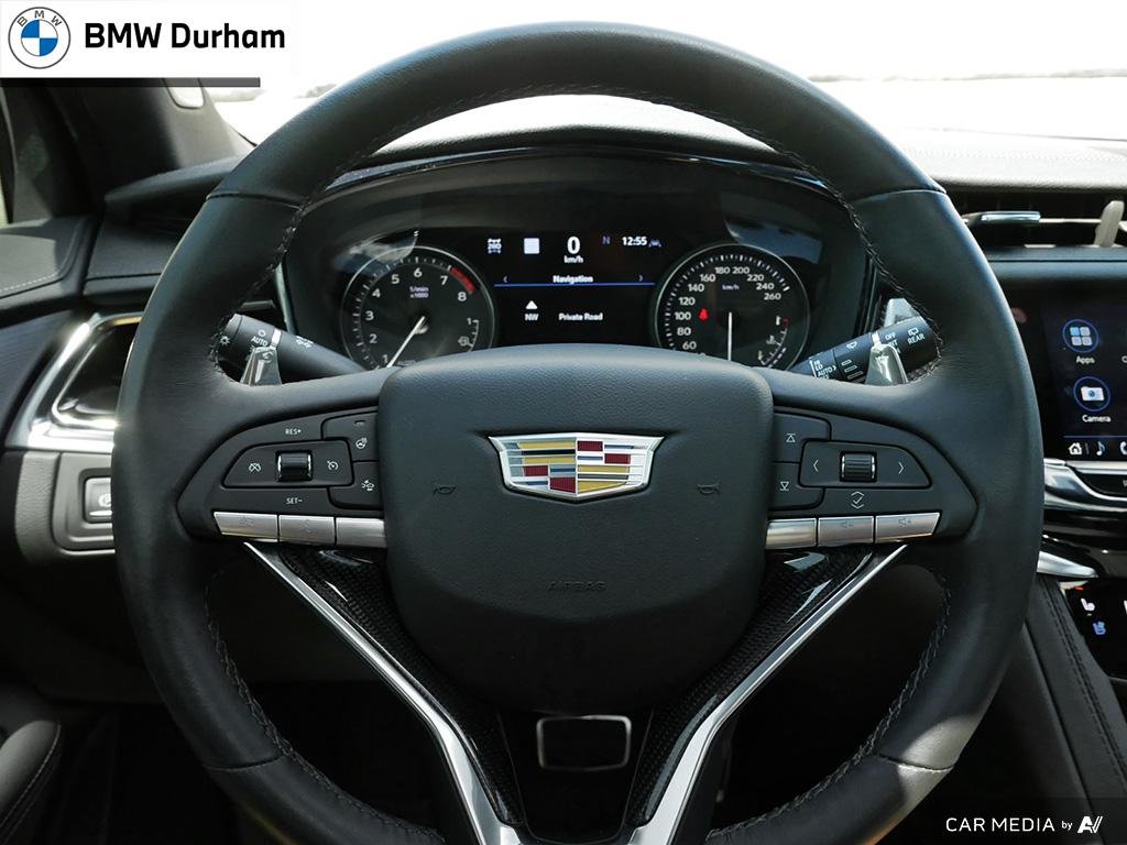 2024 Cadillac XT6 AWD 4dr Sport in Ajax, Ontario at Lakeridge Auto Gallery - 13 - w1024h768px