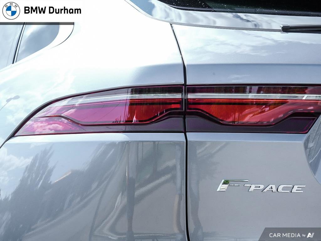 2022 Jaguar F-PACE P250 AWD S in Ajax, Ontario at Lakeridge Auto Gallery - 12 - w1024h768px
