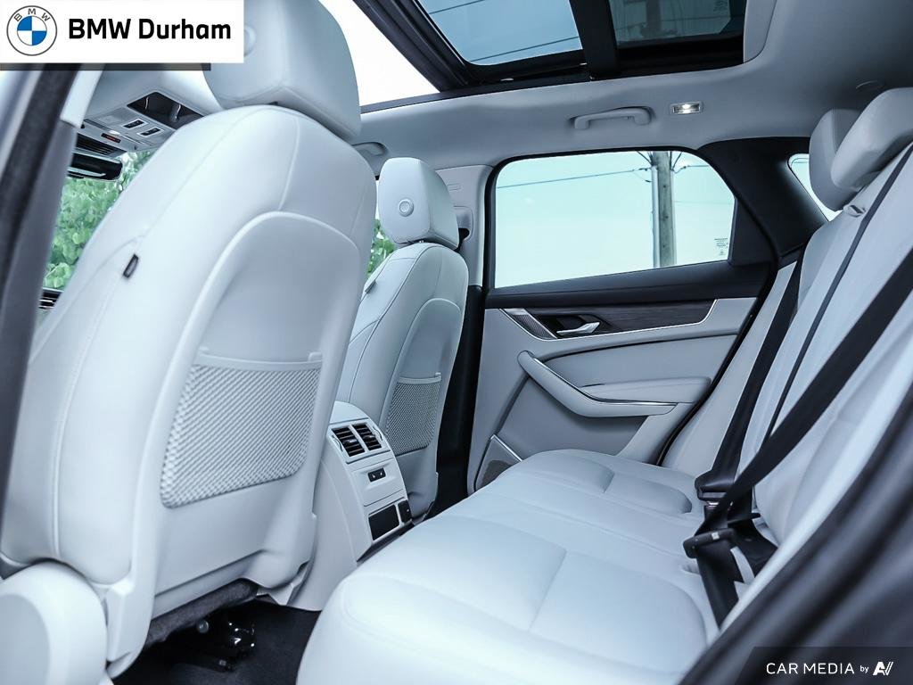 2022 Jaguar F-PACE P250 AWD S in Ajax, Ontario at Lakeridge Auto Gallery - 24 - w1024h768px