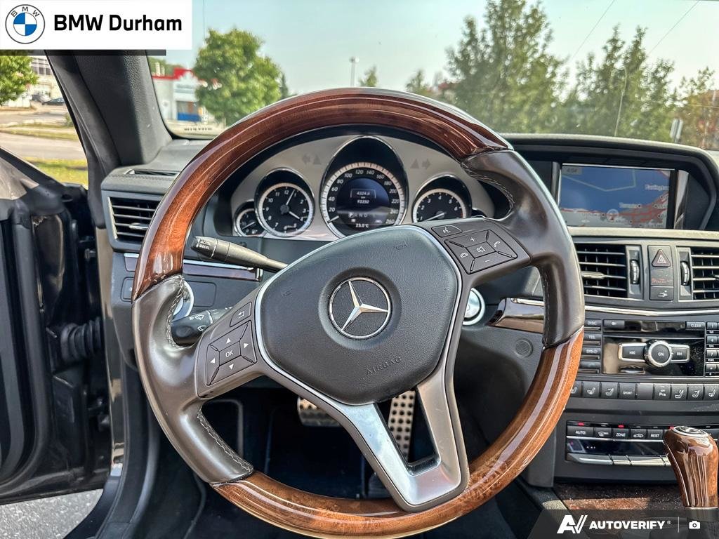 2013 Mercedes-Benz E550 Cabriolet in Ajax, Ontario at Lakeridge Auto Gallery - 11 - w1024h768px