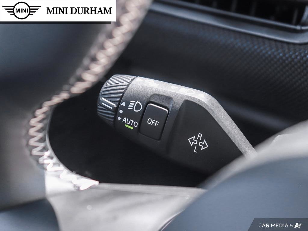 2025 MINI 3 Door Cooper C FWD in Ajax, Ontario at Lakeridge Auto Gallery - 16 - w1024h768px
