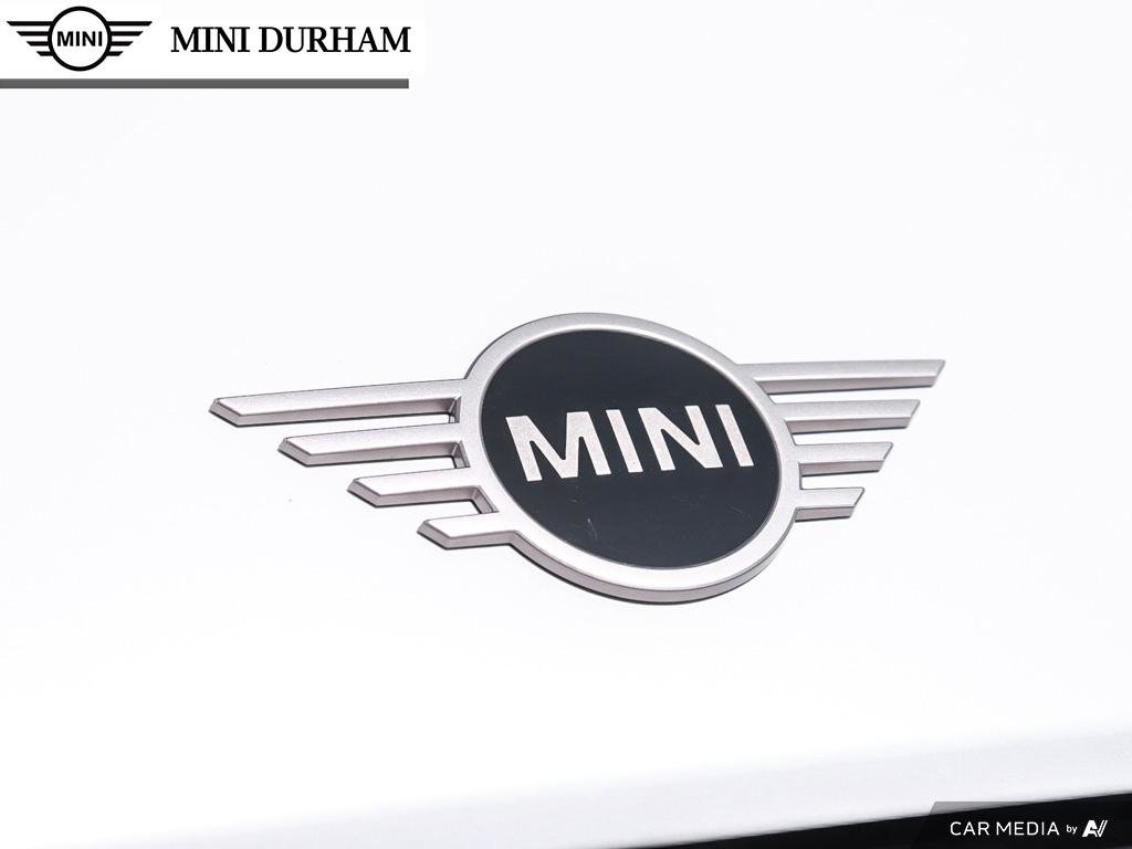2025 MINI 3 Door Cooper C FWD in Ajax, Ontario at Lakeridge Auto Gallery - 8 - w1024h768px