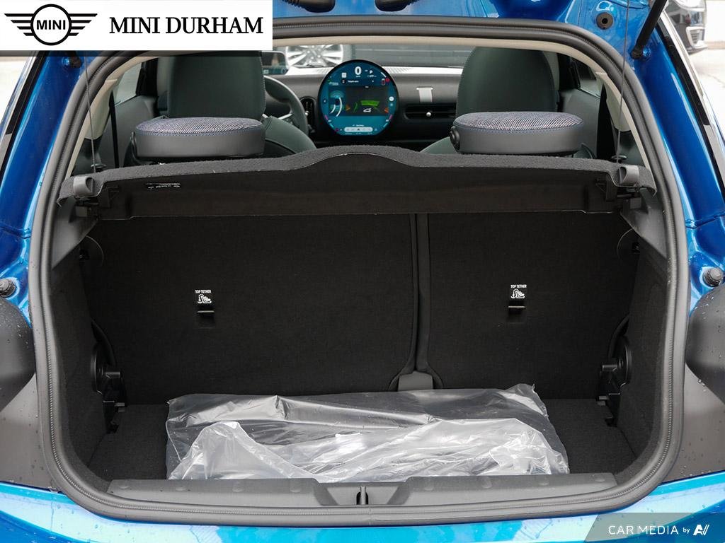 2025 MINI 3 Door Cooper S in Ajax, Ontario at Lakeridge Auto Gallery - 11 - w1024h768px