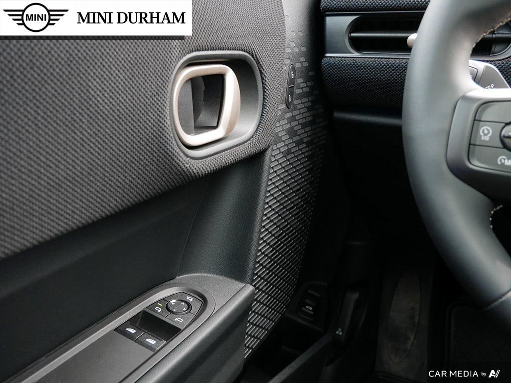 2025 MINI 3 Door Cooper S in Ajax, Ontario at Lakeridge Auto Gallery - 16 - w1024h768px