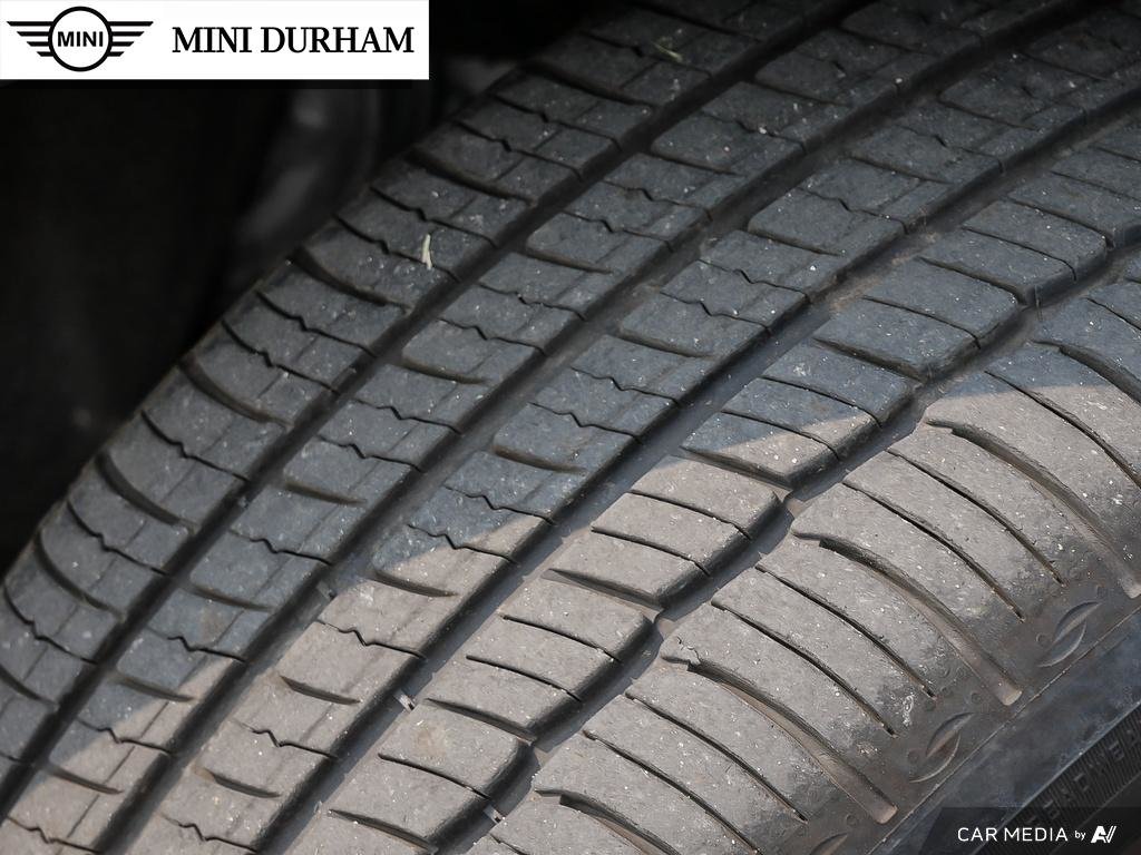 2024 MINI COOPER Countryman ALL4 Cooper in Ajax, Ontario at Lakeridge Auto Gallery - 7 - w1024h768px
