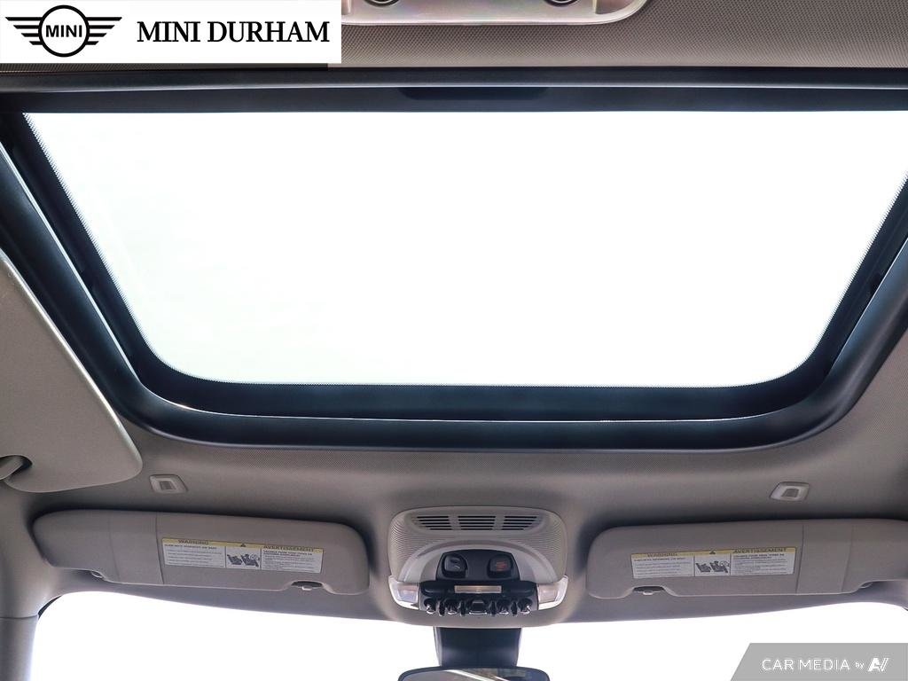 2023 MINI Cooper S Countryman ALL4 in Ajax, Ontario at Lakeridge Auto Gallery - 27 - w1024h768px