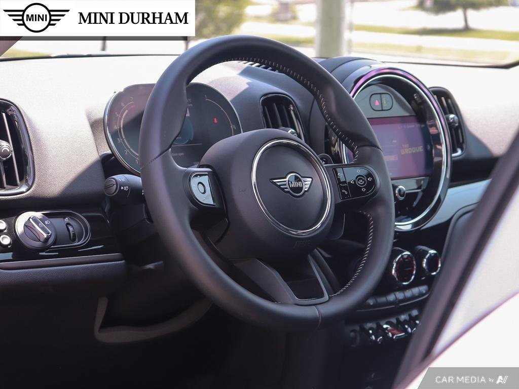 2023 MINI Cooper S Countryman ALL4 in Ajax, Ontario at Lakeridge Auto Gallery - 13 - w1024h768px