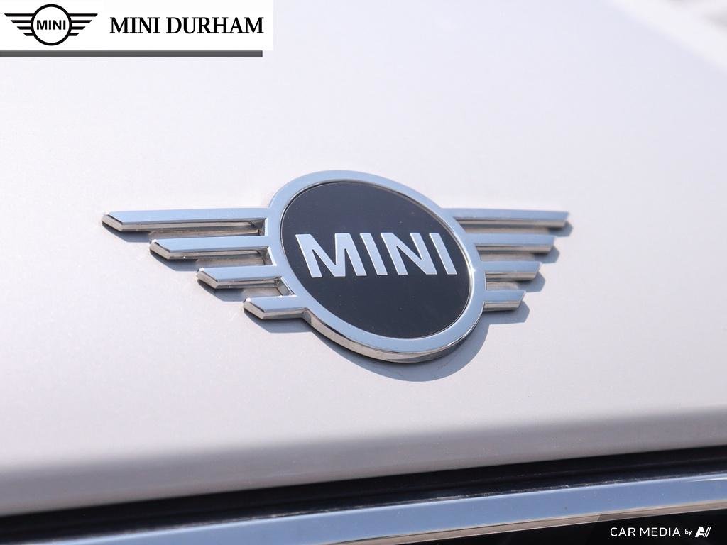 2023 MINI Cooper S Countryman ALL4 in Ajax, Ontario at Lakeridge Auto Gallery - 8 - w1024h768px