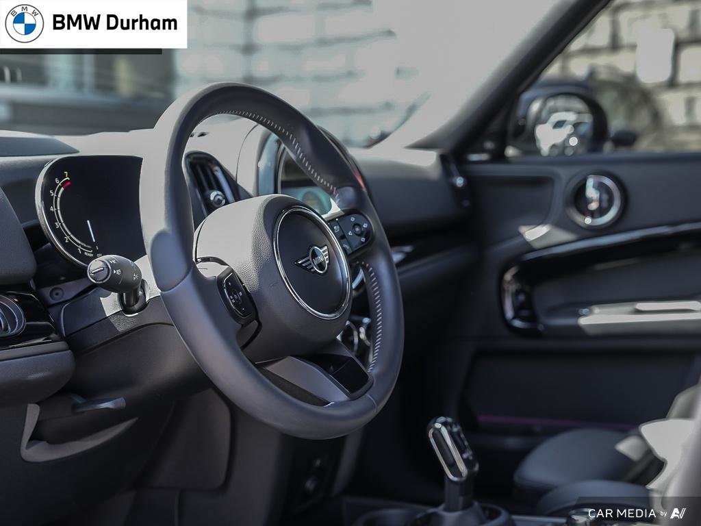 2023 MINI Cooper S Countryman ALL4 in Ajax, Ontario at Lakeridge Auto Gallery - 13 - w1024h768px