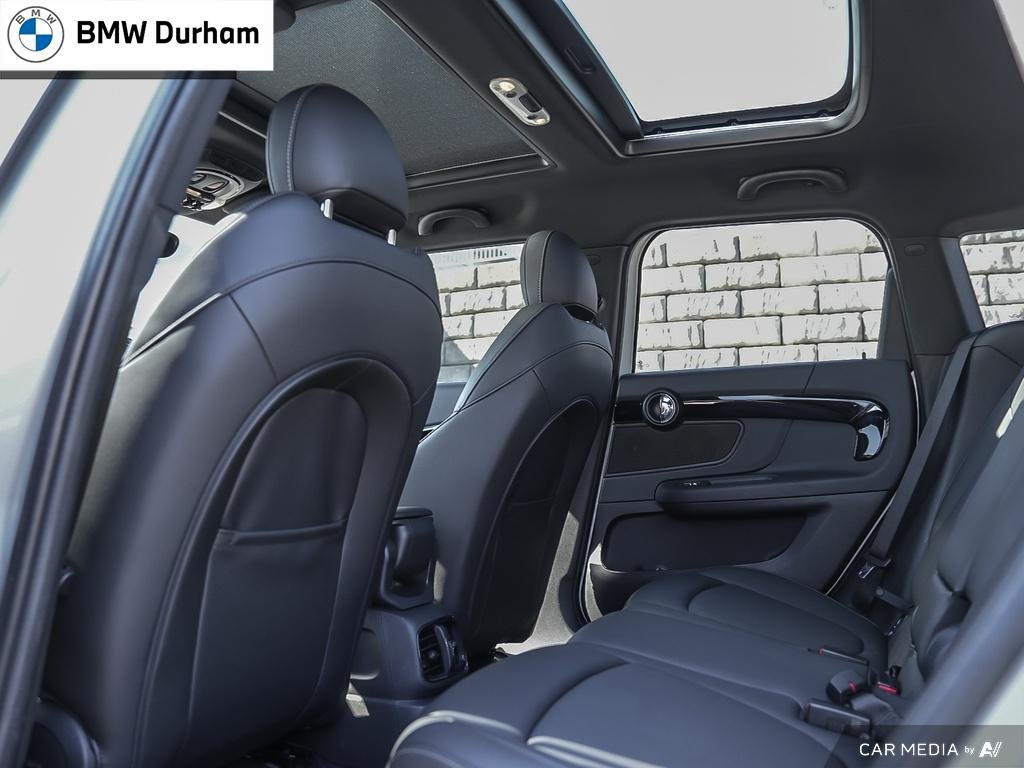 2023 MINI Cooper S Countryman ALL4 in Ajax, Ontario at Lakeridge Auto Gallery - 24 - w1024h768px
