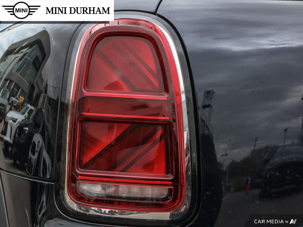 2023 MINI Cooper S Countryman ALL4 in Ajax, Ontario at Lakeridge Auto Gallery - 12 - w1024h768px
