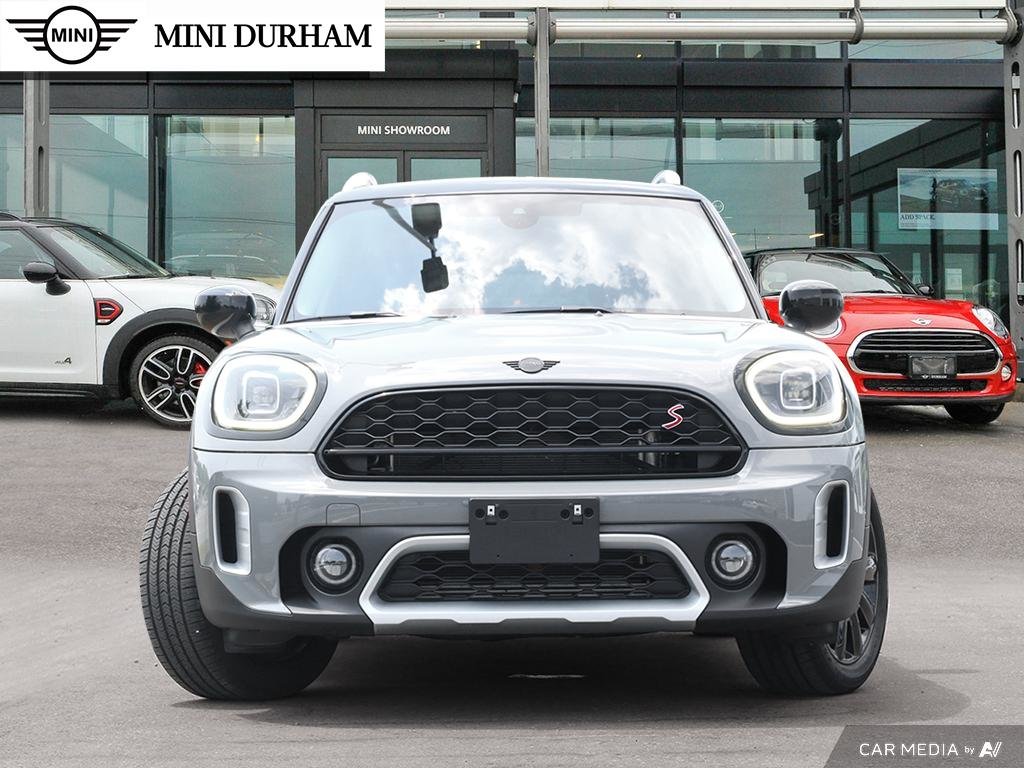 2023 MINI Cooper S Countryman ALL4 in Ajax, Ontario at Lakeridge Auto Gallery - 2 - w1024h768px