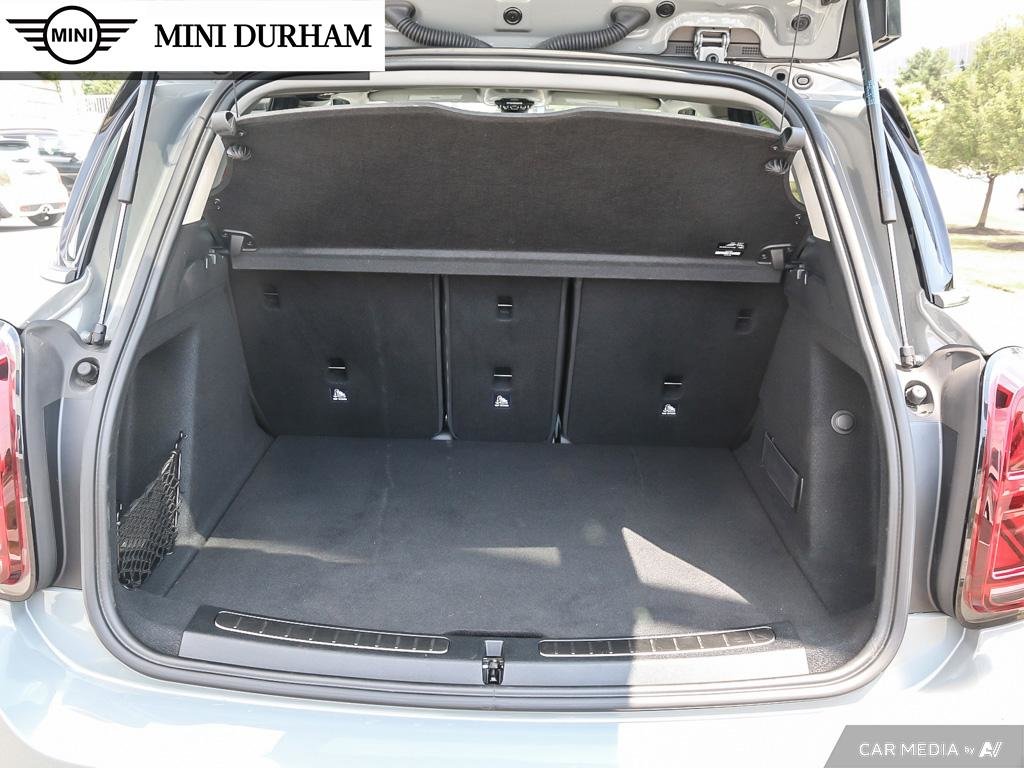 2023 MINI Cooper S Countryman ALL4 in Ajax, Ontario at Lakeridge Auto Gallery - 11 - w1024h768px