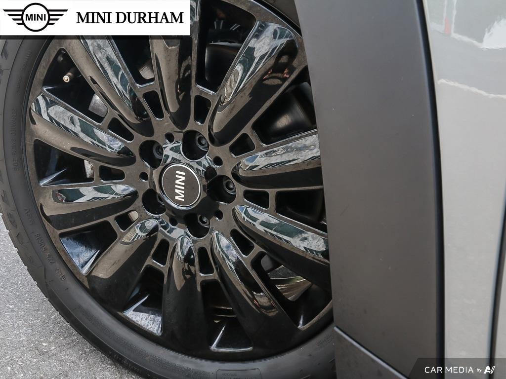2023 MINI Cooper S Countryman ALL4 in Ajax, Ontario at Lakeridge Auto Gallery - 6 - w1024h768px