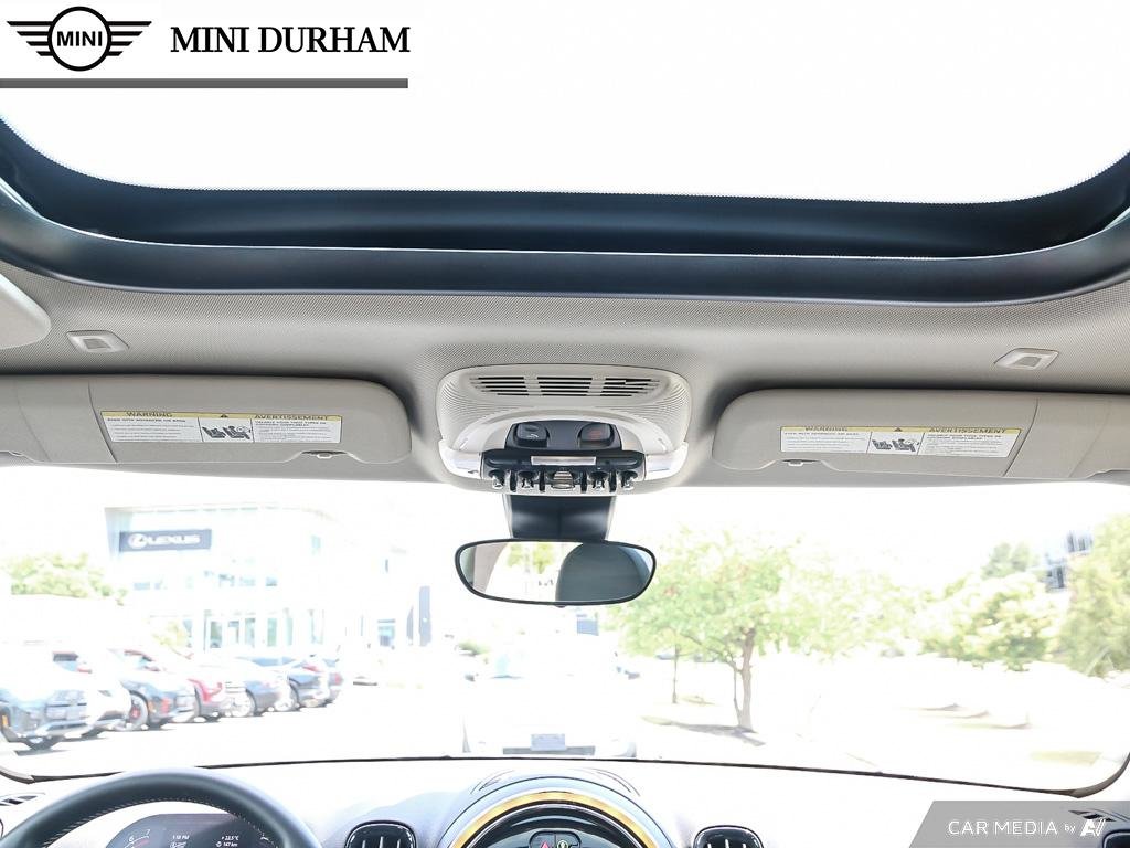 2023 MINI Cooper S Countryman ALL4 in Ajax, Ontario at Lakeridge Auto Gallery - 26 - w1024h768px