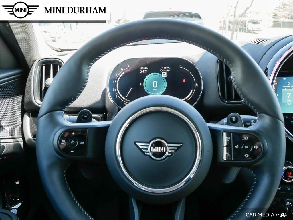 2024 MINI Cooper S Countryman ALL4 in Ajax, Ontario at Lakeridge Auto Gallery - 14 - w1024h768px