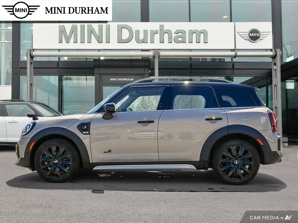 2024 MINI Cooper S Countryman ALL4 in Ajax, Ontario at Lakeridge Auto Gallery - 3 - w1024h768px