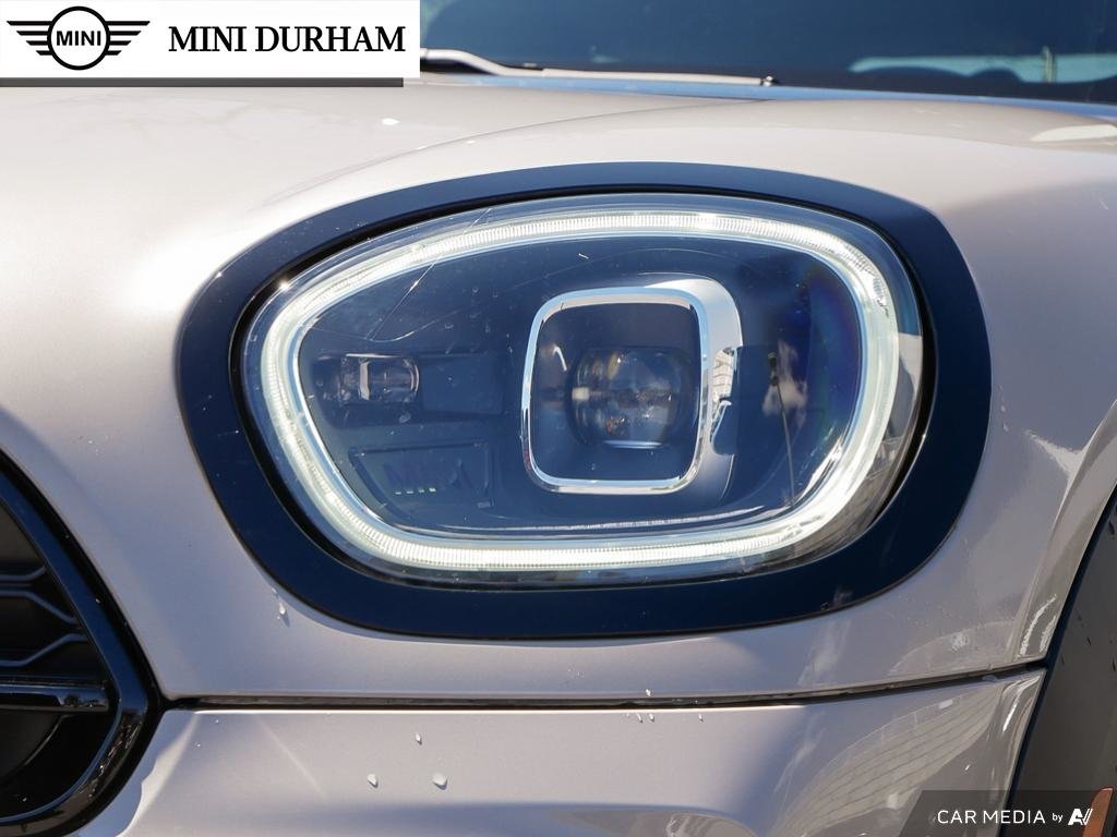 2024 MINI Cooper S Countryman ALL4 in Ajax, Ontario at Lakeridge Auto Gallery - 10 - w1024h768px