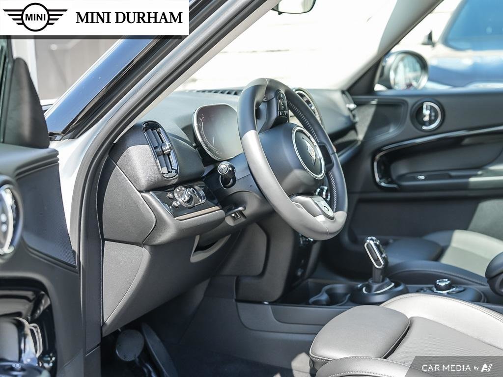 2024 MINI Cooper S Countryman ALL4 in Ajax, Ontario at Lakeridge Auto Gallery - 13 - w1024h768px