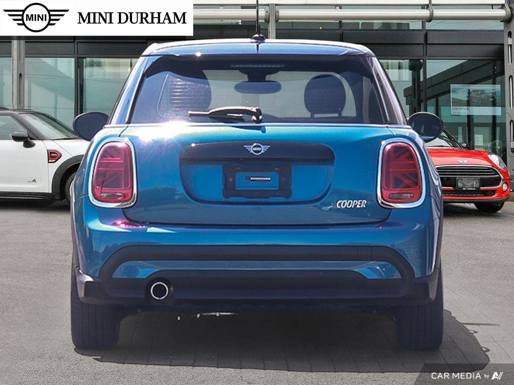 2022 MINI Cooper 5 Door in Ajax, Ontario at Lakeridge Auto Gallery - 5 - w1024h768px