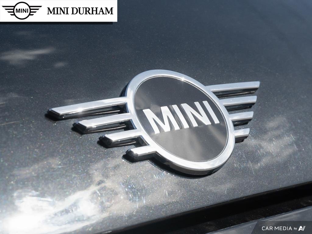2024 MINI Cooper 3 Door in Ajax, Ontario at Lakeridge Auto Gallery - 9 - w1024h768px