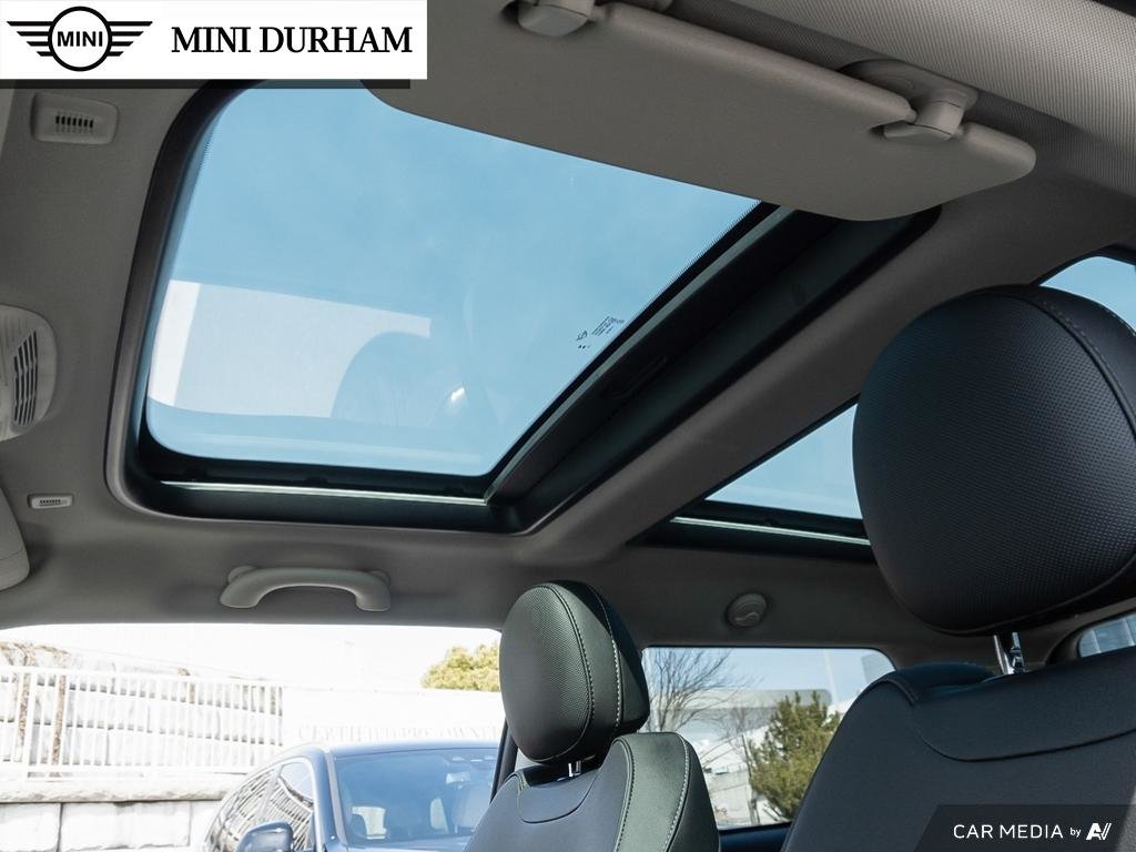 2024 MINI Cooper 3 Door in Ajax, Ontario at Lakeridge Auto Gallery - 26 - w1024h768px