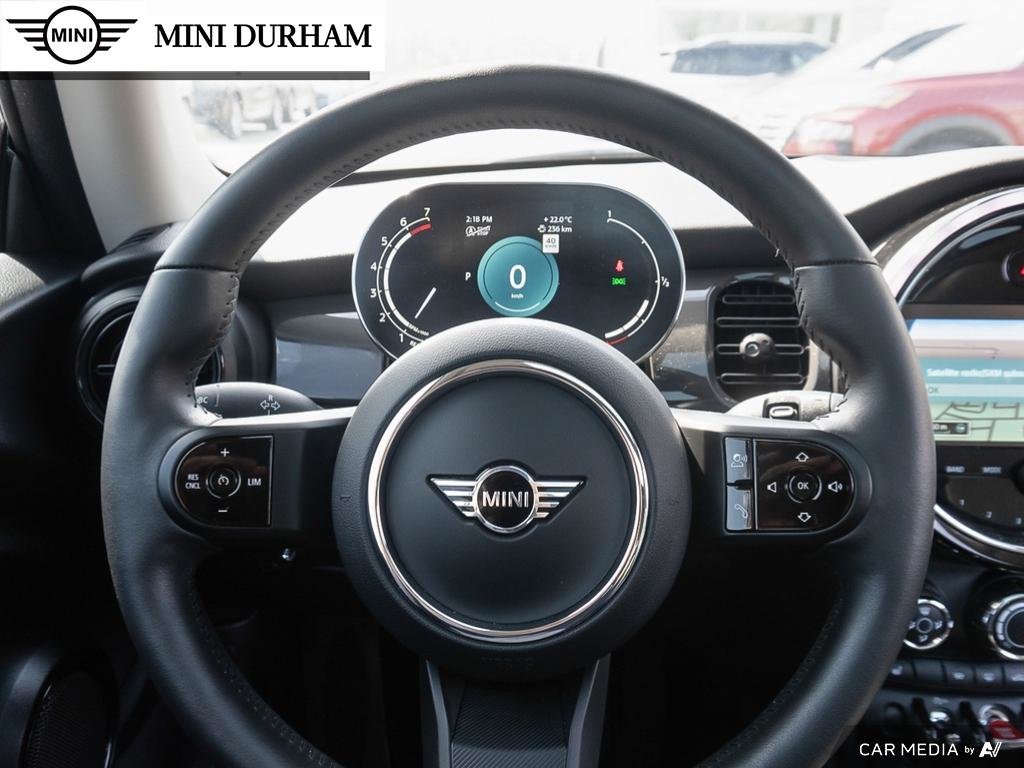 2024 MINI Cooper 3 Door in Ajax, Ontario at Lakeridge Auto Gallery - 14 - w1024h768px