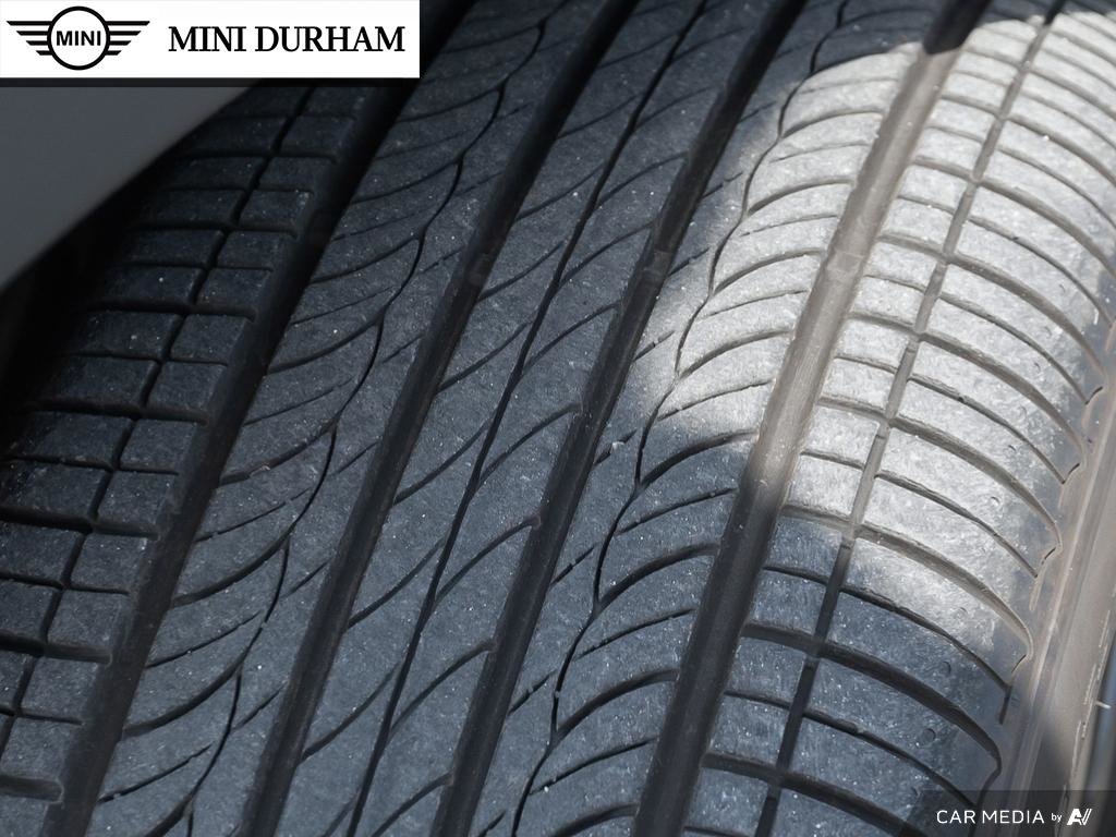 2024 MINI Cooper 3 Door in Ajax, Ontario at Lakeridge Auto Gallery - 7 - w1024h768px